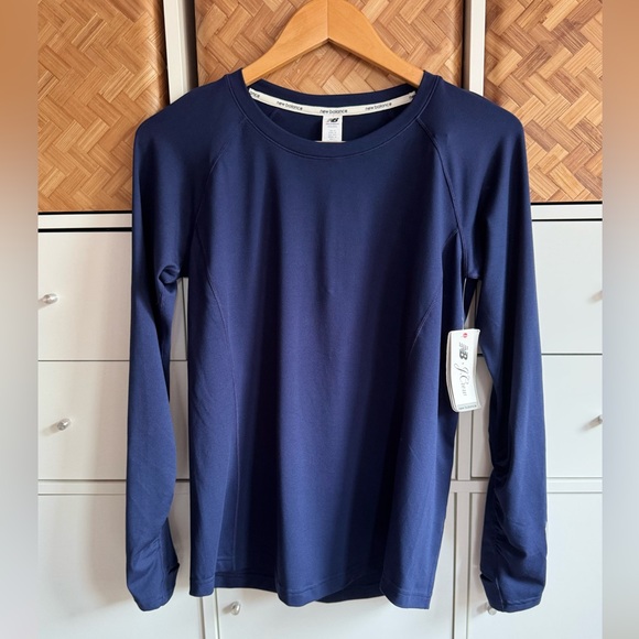 New Balance x J. Crew Running Top - Picture 3 of 11